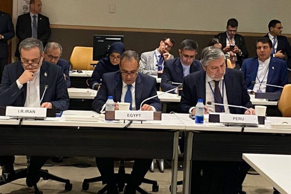 عراقجي يلتقي نظيره المصري ويتحدث في اجتماع "تحالف الحضارات القديمة": لا يمكن الصمت أمام الإبادة بغزّة