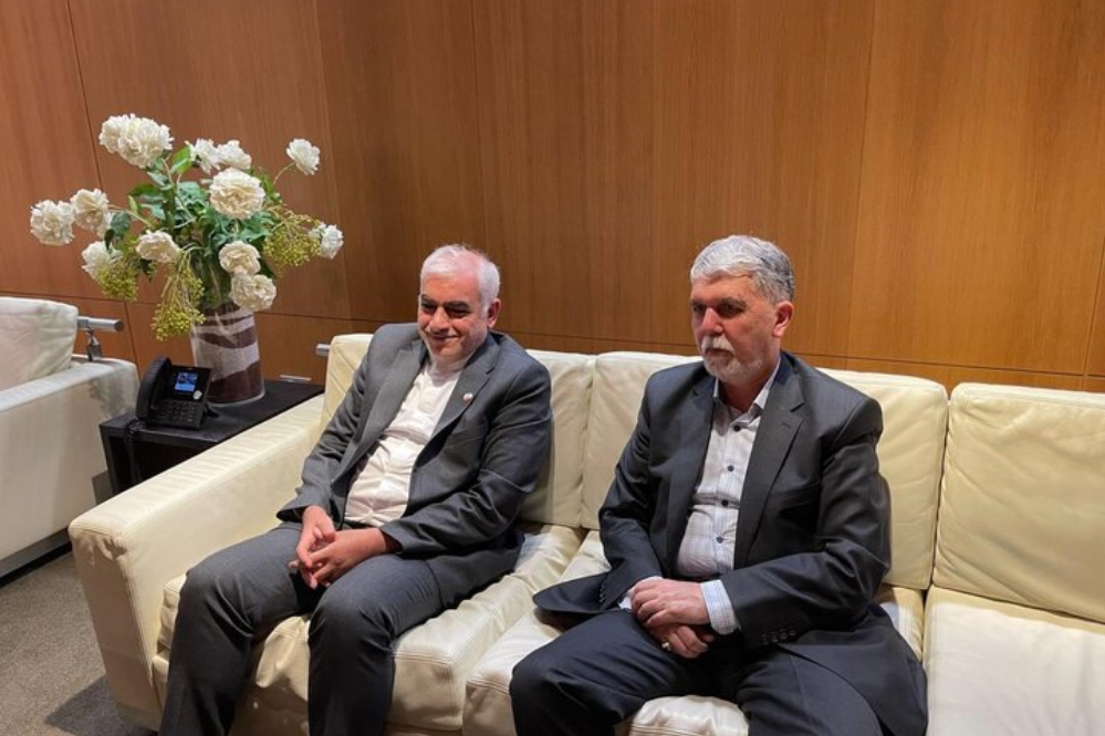 وزير الثقافة الايراني يحضر اجتماع وزراء الثقافة في إسبانيا