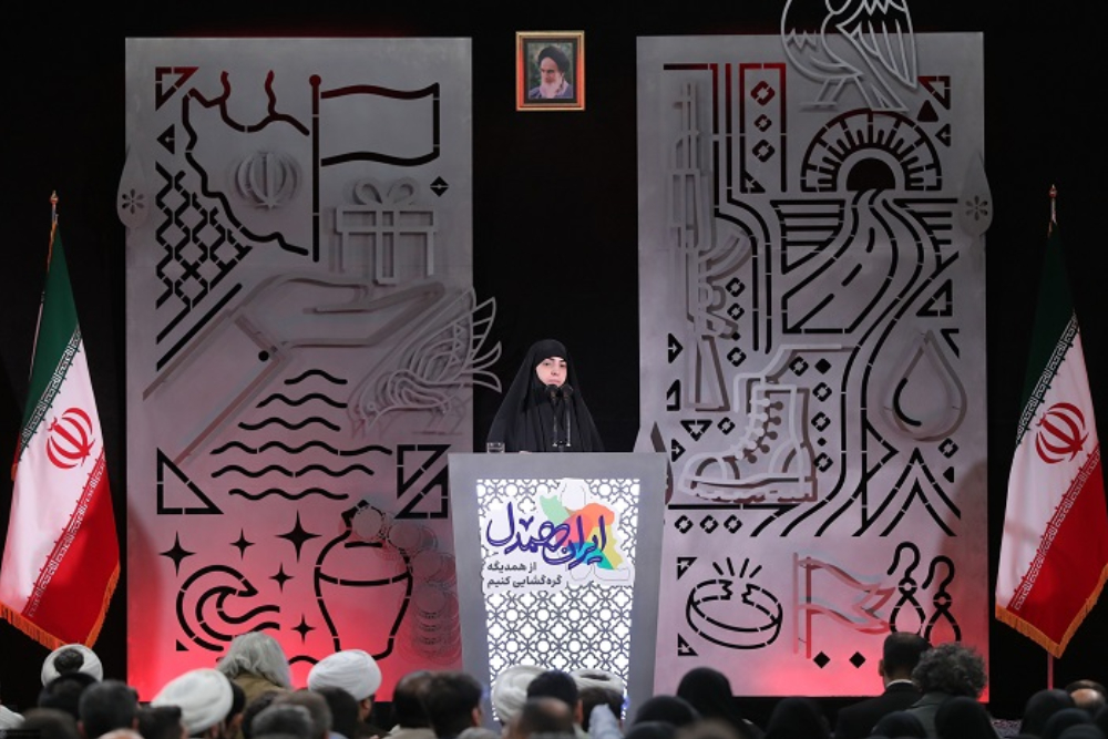 إقامة فعالية "إيران المتضامنة" في طهران.. وتأكيد على مواصلة درب المقاومة