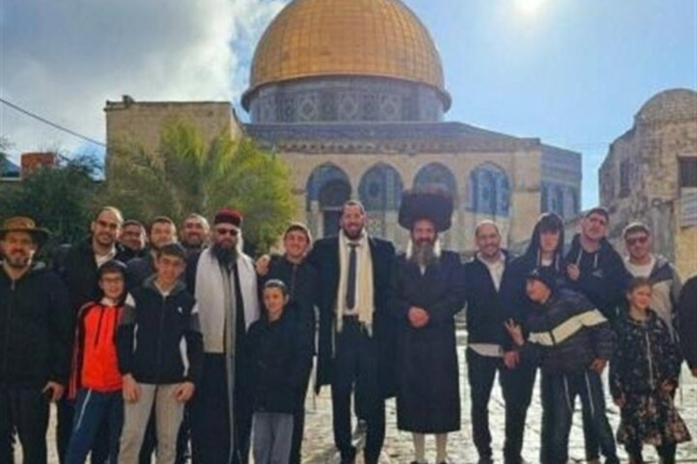 بن غفير يقود اقتحاماً للمسجد الأقصى المبارك