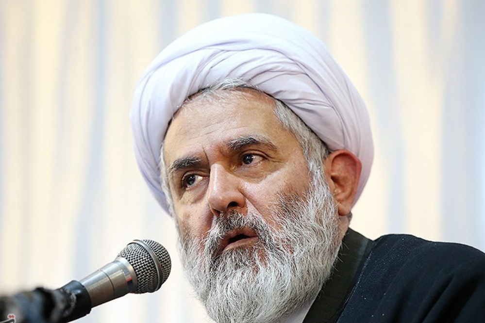 الرئيس السابق لاستخبارات حرس الثورة يؤكد ضرورة تعزيز أركان القوة الناعمة لإيران