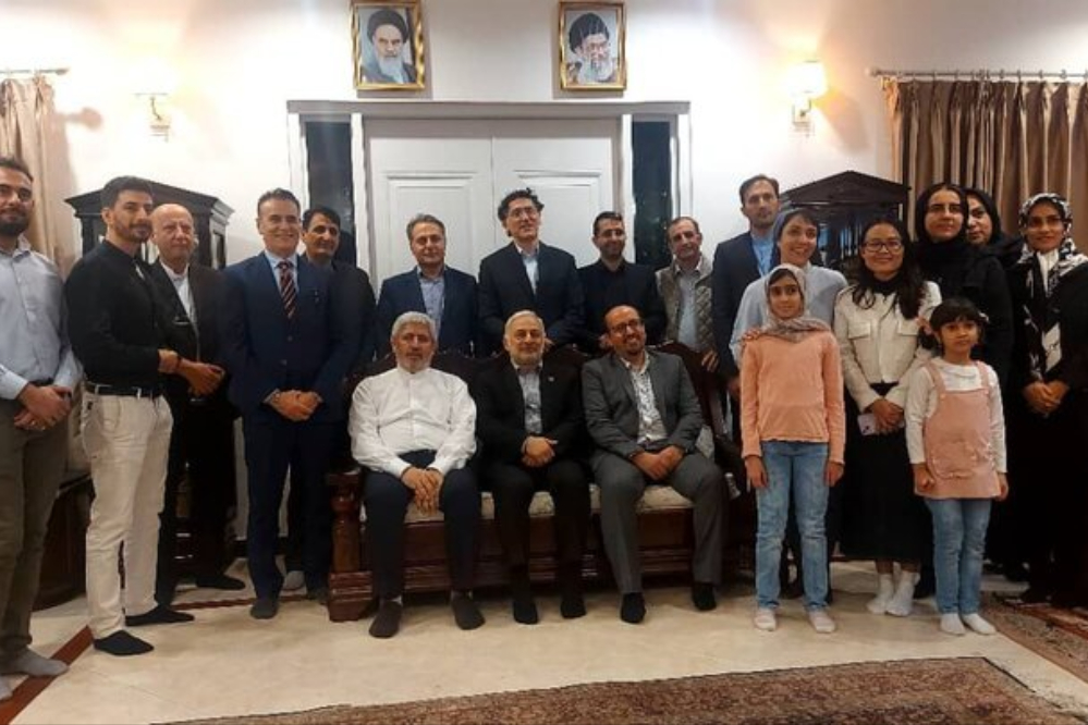 جلال زاده: نحن مُلزمون بتقديم دعم جاد للمواطنين الإيرانيين في الخارج