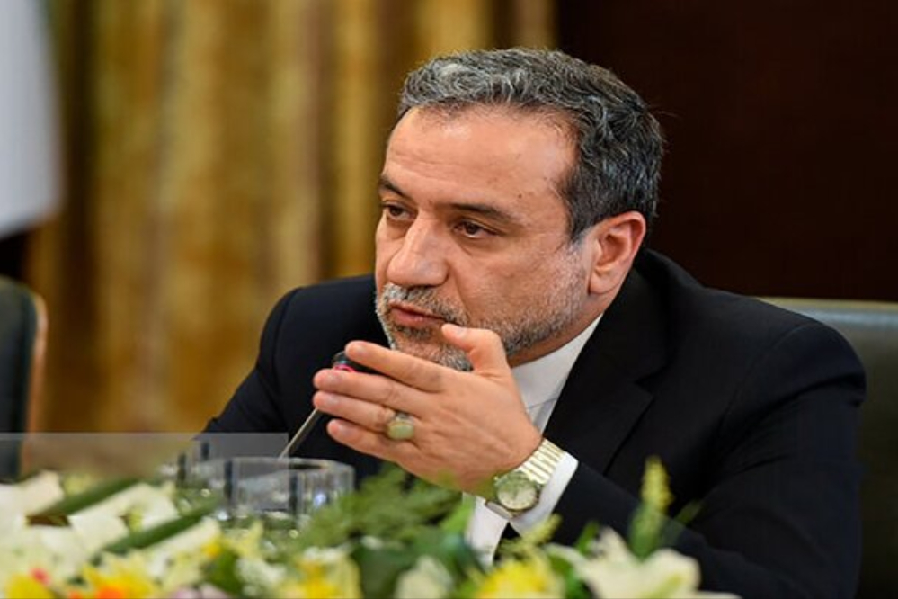 توضيحات عراقجي حول وجود مفتشي الوكالة الدولية للطاقة الذرية في إيران