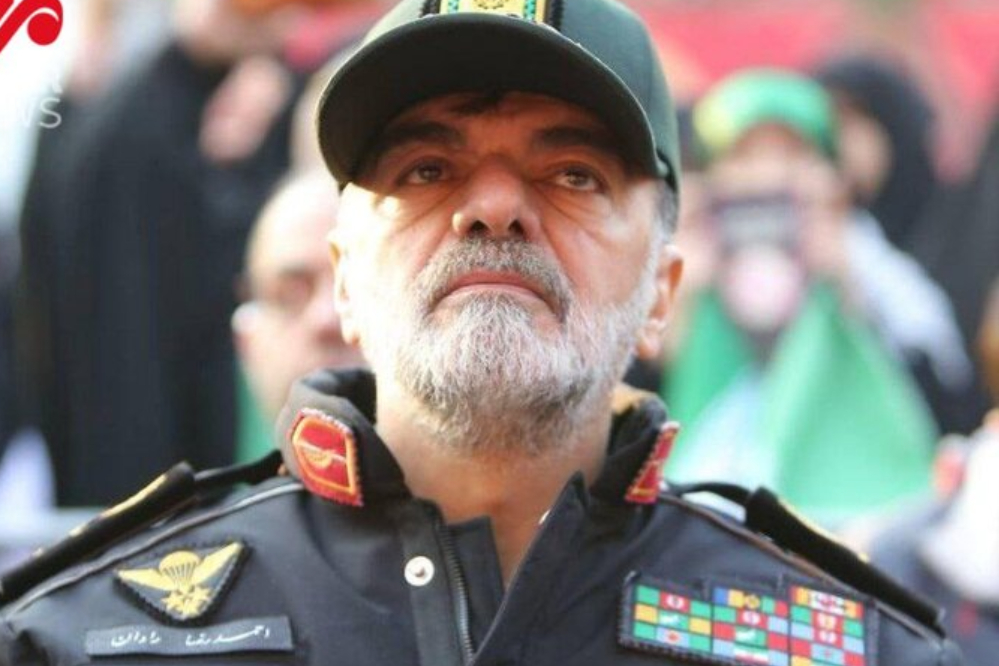 العميد رادان: قوة إيران تكمن في اتباع القيادة