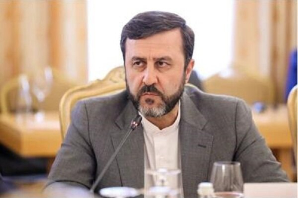 نائب وزير الخارجية: الإجراء الأمريكي برفض منح تأشيرات لأعضاء اتحاد كرة القدم الإيراني غير قانوني