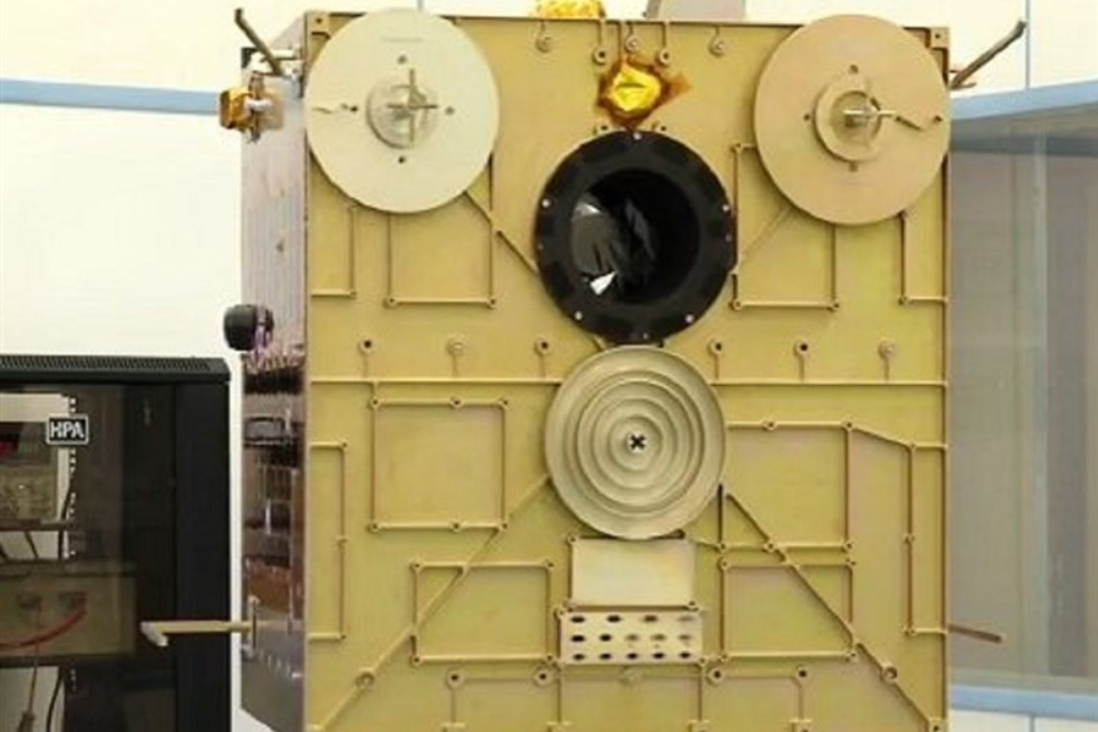 قمر “طلوع 3”... عين إيران الحادّة تستعد للإطلاق