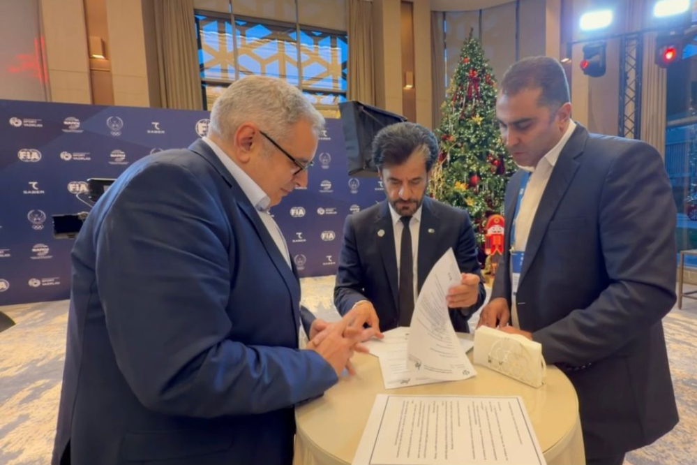 الاتحاد الدولي للسيارات يوافق على استضافة إيران لمسابقات سباق السيارات الدولية