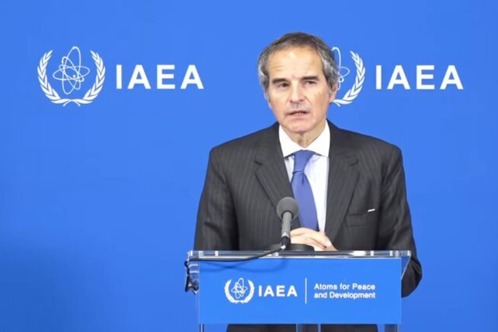 غروسي: المفاوضات مع جميع الجهات لحل الملف النووي الإيراني مستمرة