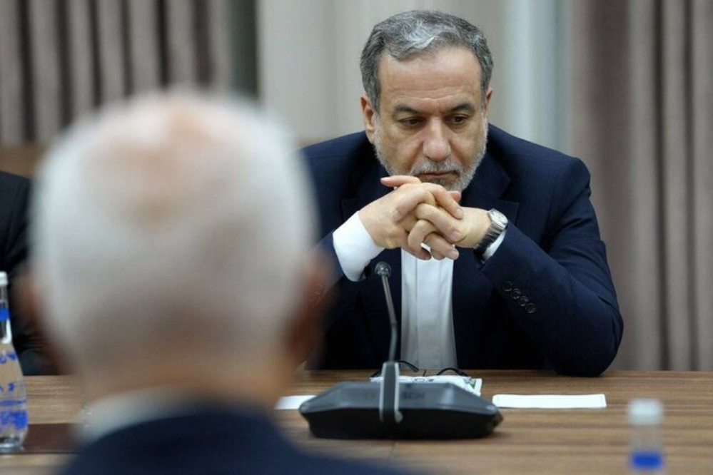 عراقجي: إيران لن تتردد في الردّ بحزم على أي عدوان