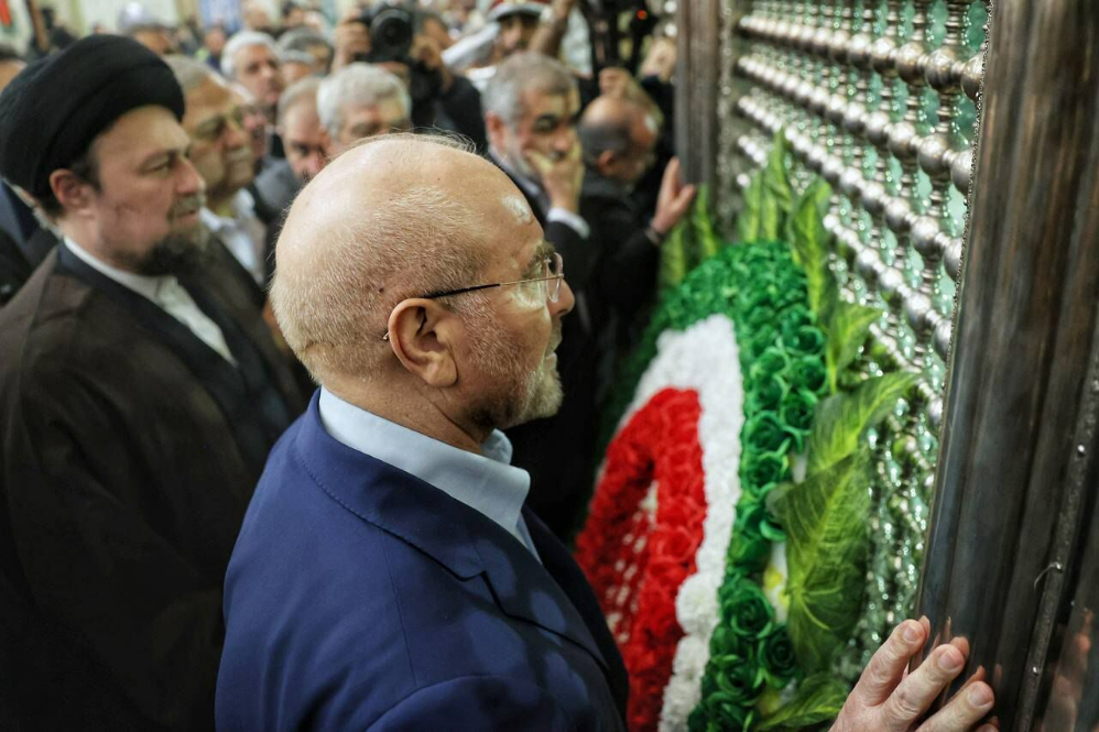 قاليباف: الديمقراطية التي انتهجها الامام الخميني (رض) تقوم على العقلانية والعدل والروحانية