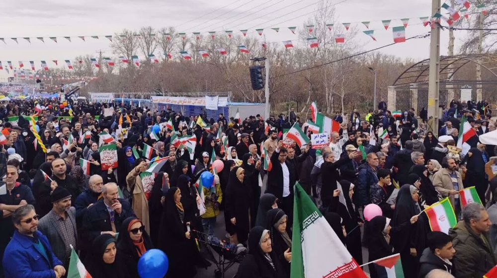 البيان الختامي لمسيرات ذكرى انتصار الثورة الإسلامية: الحضور المهيب للشعب رسالة وحدة وعزة
