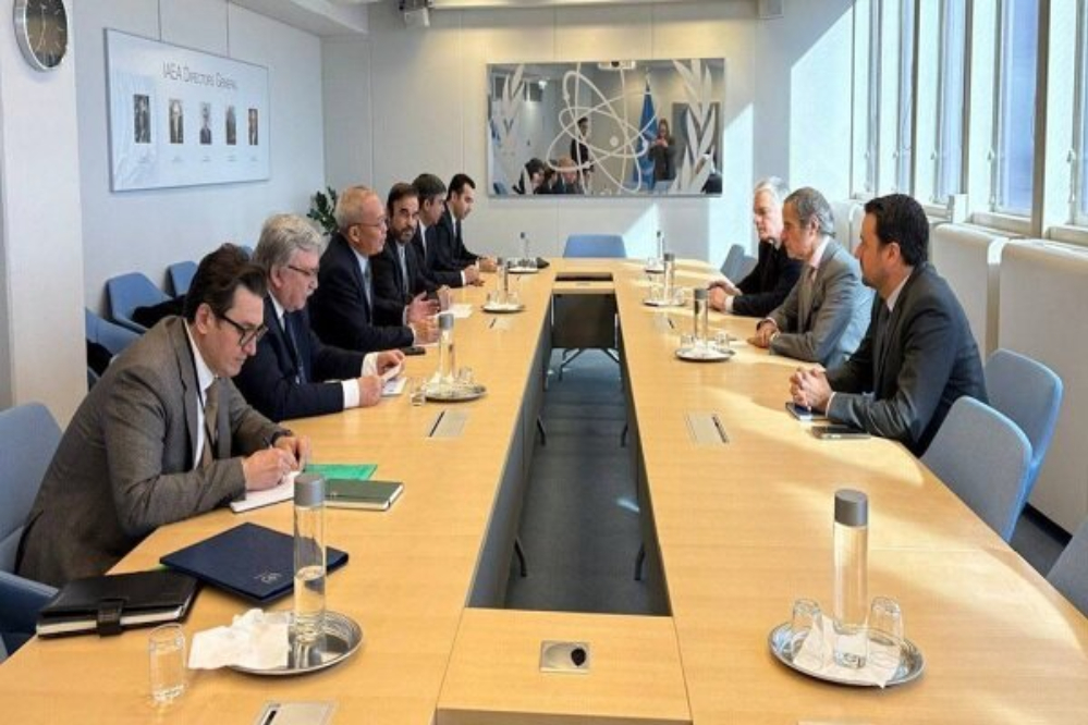 سفراء ايران وروسيا والصين لدى المنظمات الدولية يبحثون الملف النووي الايراني