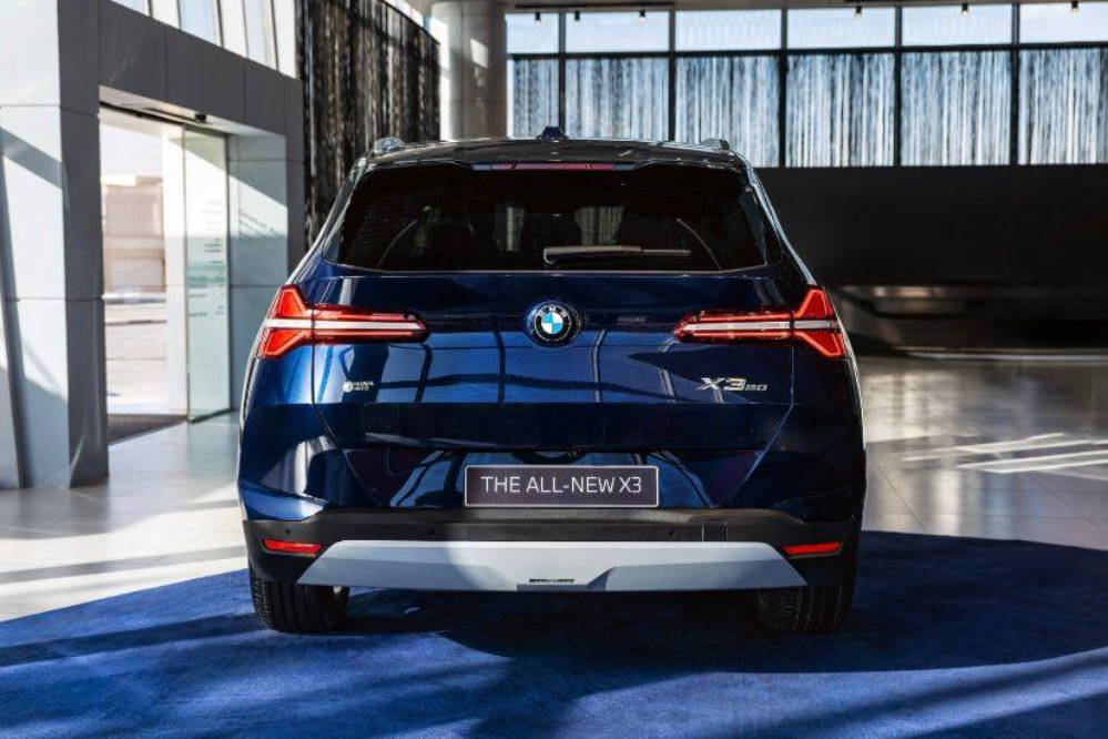 خروج الجيل الرابع الجديد كليًّا من BMX X3 من مصنع BMW في مدينة السادس من أكتوبر