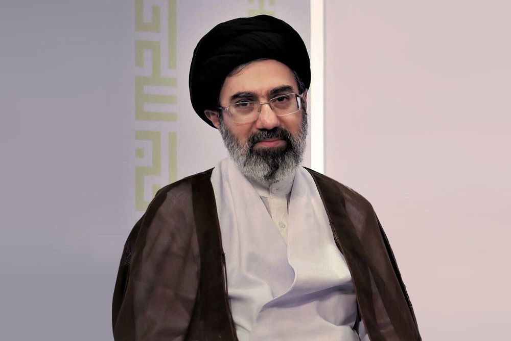 قائد الثورة يؤكد استمرار دعم إيران للمقاومة في مواجهة العدو الاميركي الصهيوني