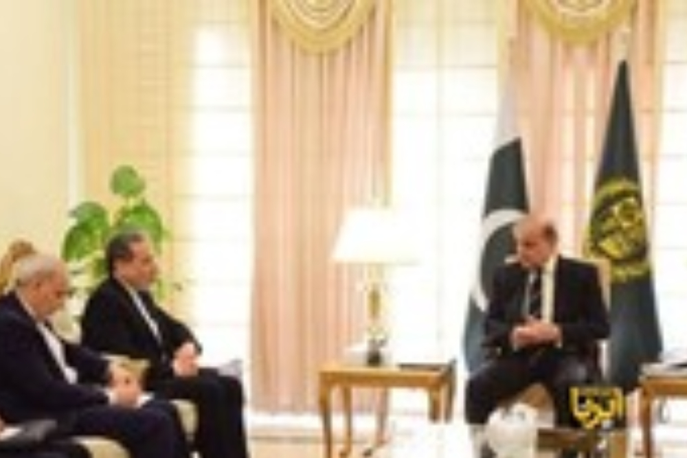 عراقجي يبحث مع شهباز شريف الجهود الدبلوماسية لإسلام آباد لإنهاء الحرب