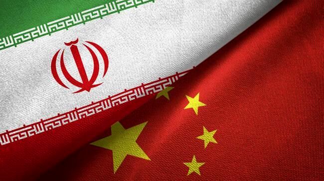 الرئيسان الإيراني والصيني يتبادلان التهاني بمرور 50 عاماً على إنطلاق العلاقات الثنائية
