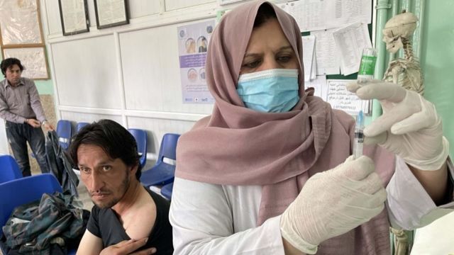 تامین واکسن رایگان کرونا برای اتباع خارجی از سبد کووکس