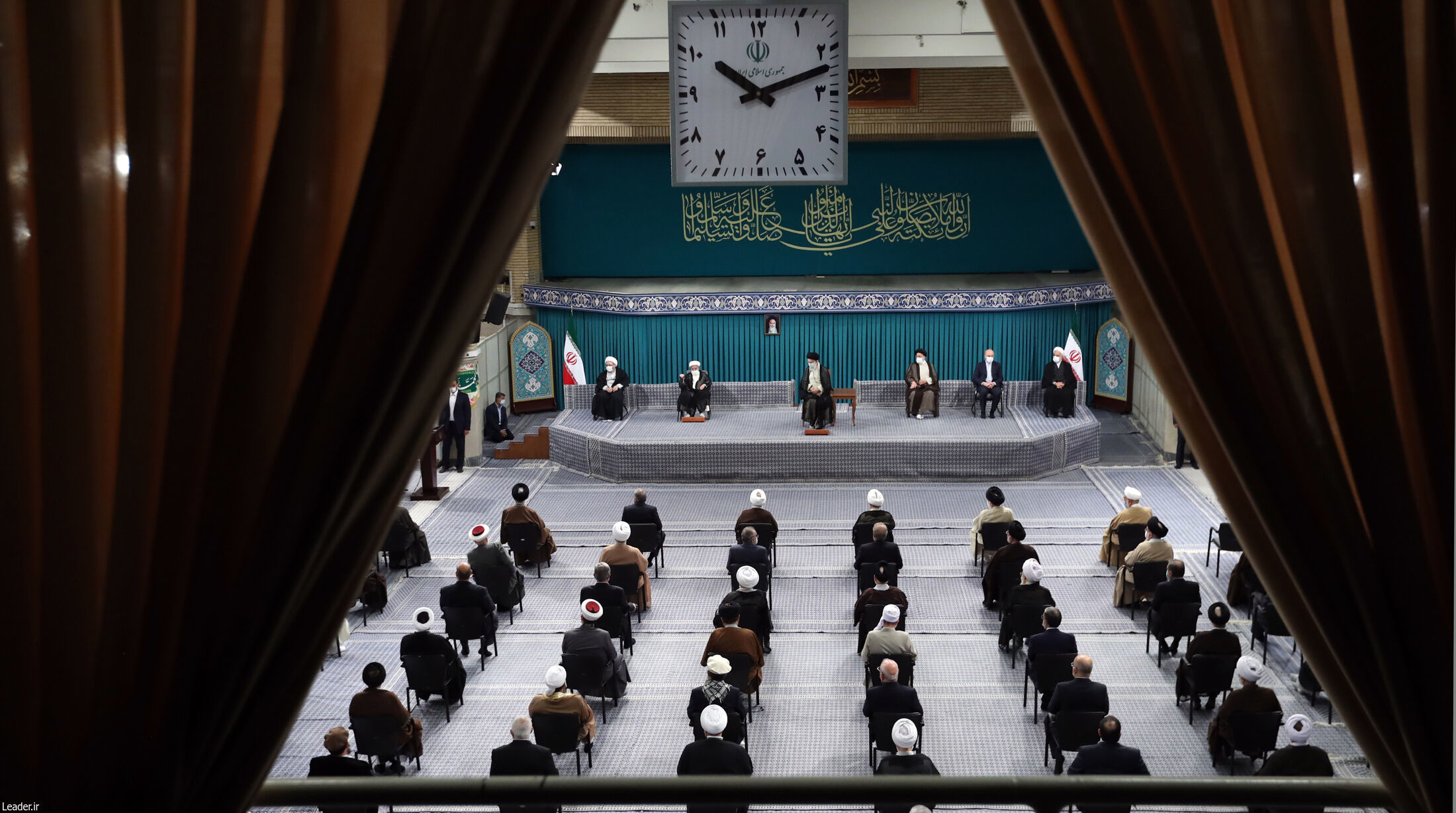 قائد الثورة بمؤتمر الوحدة الاسلامية: وحدة المسلمين فريضة قرآنية