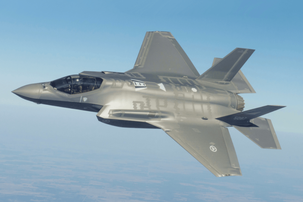 F35