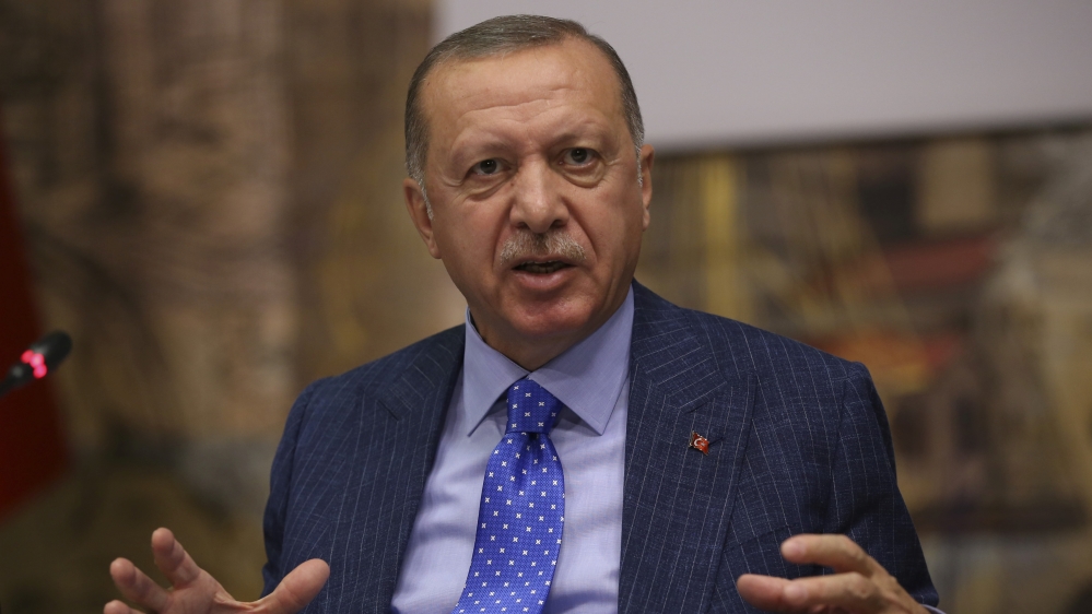 أردوغان يخيّر الناتو بين تركيا أو الاكراد.. ولا يستبعد الحرب مع الجيش السوري