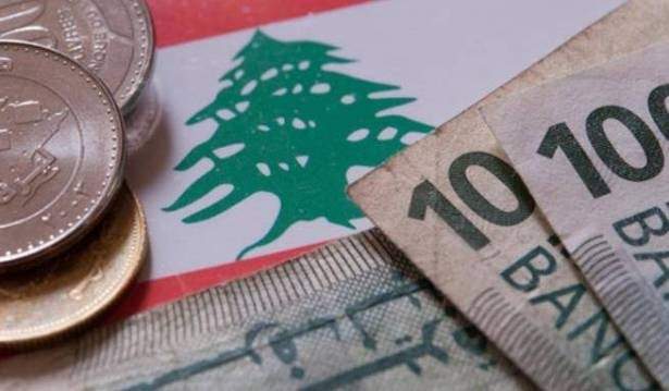 لهذا السبب قيّدت سلطات لبنان عمليات إخراج الدولارات النقدية