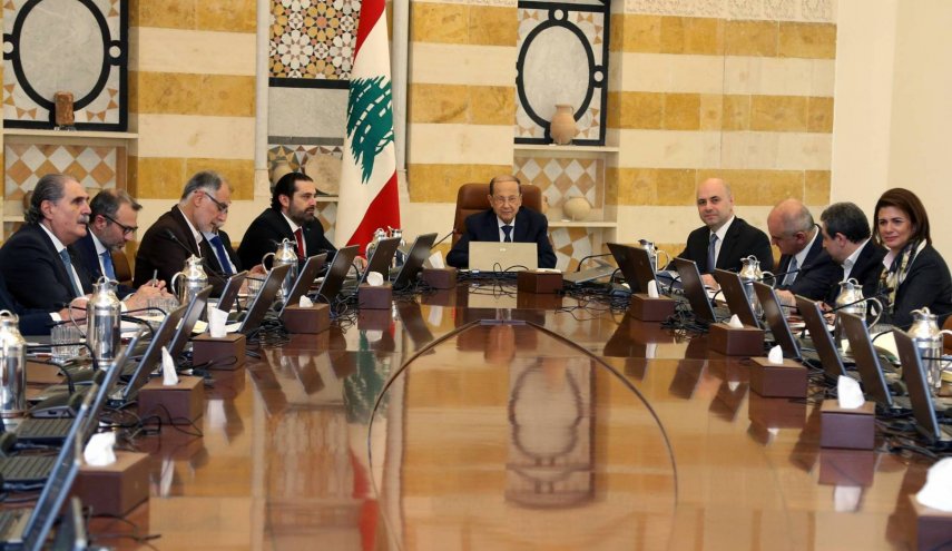 لبنان.. أسبوع مصيري ينتظر البلاد لتعيين الحكومة.. وقرارات عاجلة لحل أزمة الوقود