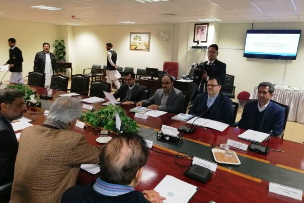 تنمية التعاون الصحي بين ايران وباكستان
