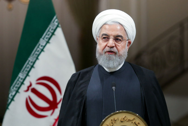 روحاني : لاتهددوا الشعب الايراني العظيم اطلاقا