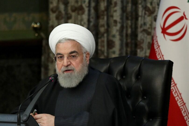 روحاني: الحكومة تتحرك باتجاهين "محاربة كورونا ومحاربة الفقر في آن واحد"
