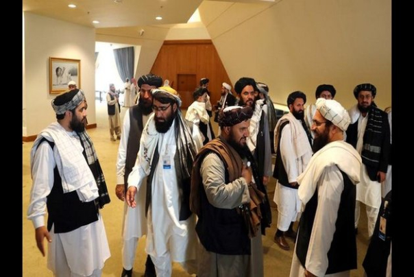 طالبان توقف المحادثات مع كابول حول تبادل السجناء