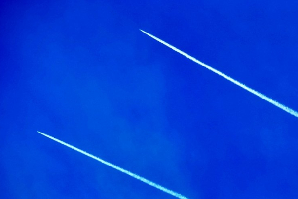 طائرات العدو الصهيوني تشن غارات وهمية محلقتا في سماء لبنان