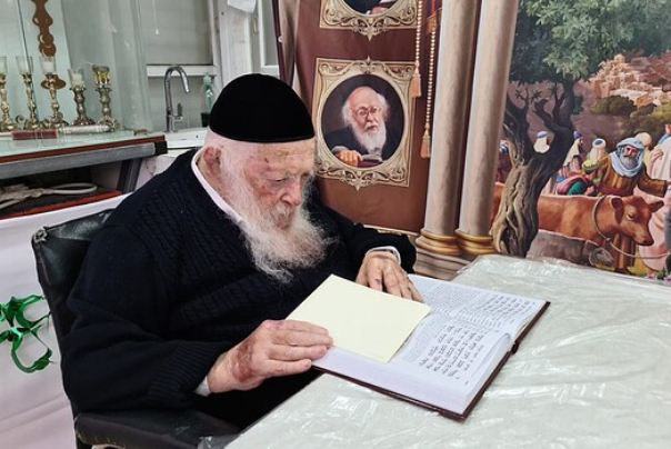 הרב קנייבסקי הורה על חזרה ללימודים