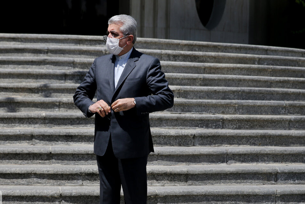 Iran's Energy minister carries message from President Rouhani to Qatar