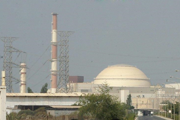 What was the purpose of the Israeli military threat to Iran?