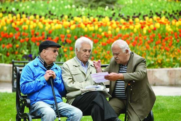 میزان تسهیلات بانکی به بازنشستگان در سال 1400 اعلام شد