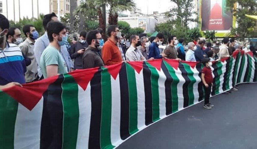 طهران تحتفي بانتصار المقاومة الفلسطينية على العدو الصهيوني