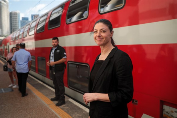השרה מרב מיכאלי: לטפל בגורם האנושי