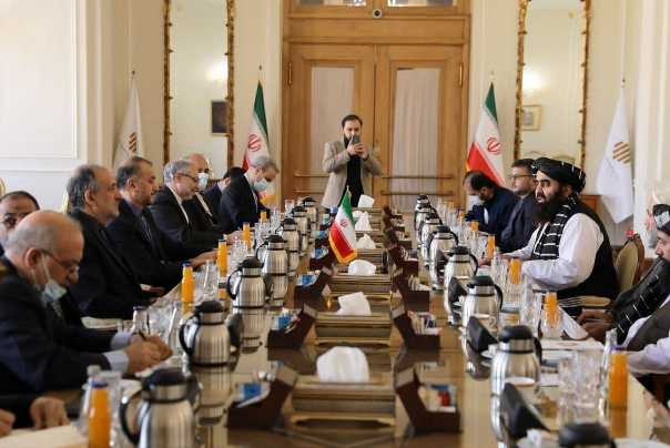 Acting Afghan FM and Iranian FM discussed bilateral ties