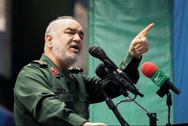 اللواء سلامي بشأن اغتيال ضابط حرس الثورة: سنجعل العدو يندم على فعلته