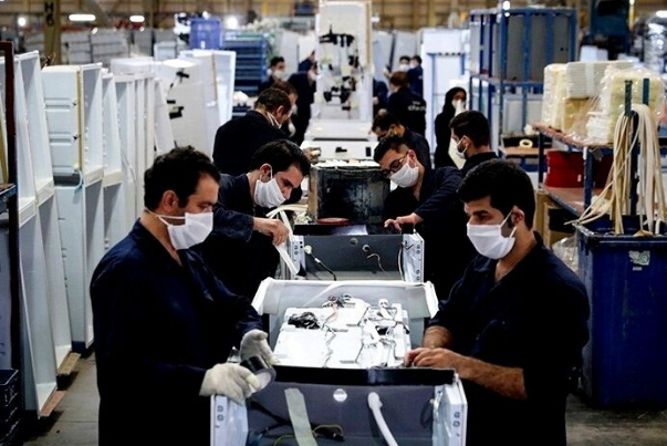 هذا هو عدد فرص العمل التي وفّرتها الحكومة الإيرانية خلال 8 أشهر