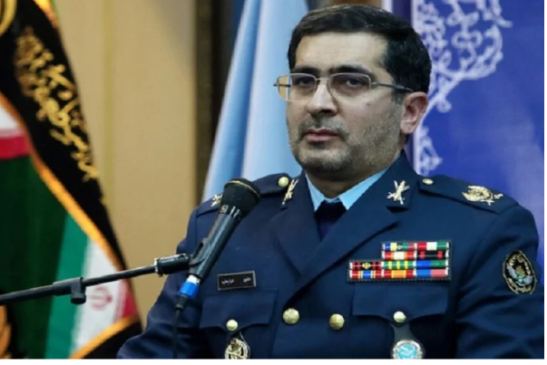 Первый иранский самолет Simorgh готов к полету
