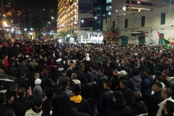 مسيرات في غزة والضفة الغربية رفضاً لمشاركة السلطة بقمة العقبة