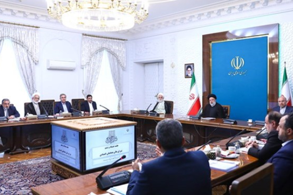 اجتماع للمجلس الأعلى للتنسيق الاقتصادي بين رؤساء السلطات الـ 3