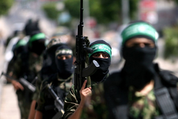 آخر التطورات في فلسطين المحتلة.. الفصائل تدعو السلطة لوقف الإعتقالات السياسية