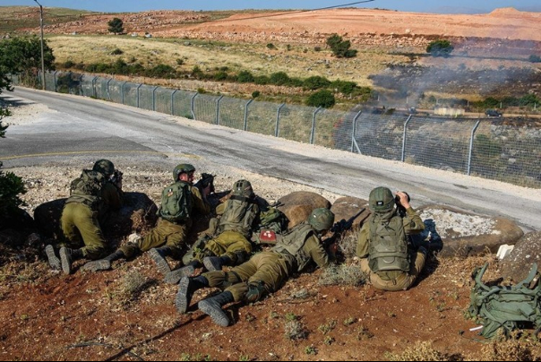 "האתרים יקרסו אם חיזבאללה יפתח במתקפה". "צבא" הכיבוש שוקל לתגבר את כוחותיו בצפון