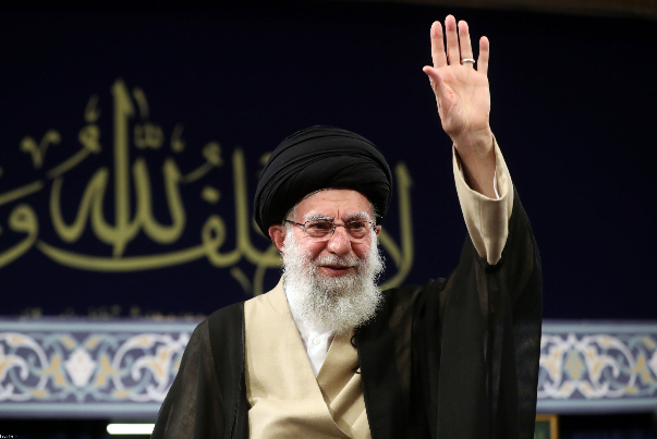 قائد الثورة يشكر العراقيين علي كرمهم خلال زيارة الاربعين