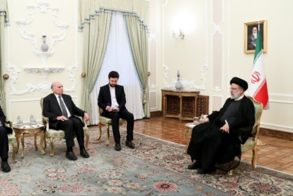 Президент Ирана встретился с главой МИД Ирака в Тегеране