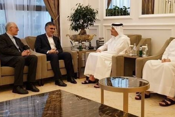 ايران وقطر تؤكدان على تعزيز التعاون البنكي والاقتصادي