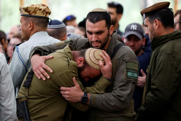 מנתח ציוני: שלטונות תל אביב נפלו לבאר עמוקה