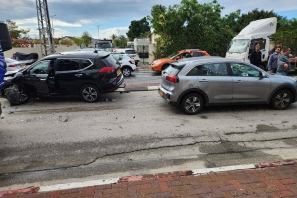 מבצע כפול ברעננה, צפון מזרח ת"א. הכיבוש מודה בהרוג אחד ופצוע אחד